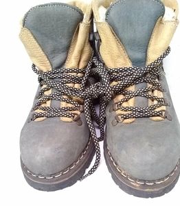 Saute-Mouton Boots Womens Youth Snow/Hiking Chaussures Suede Leather Sz 5-5.5/36